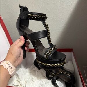 Frederick's of Hollywood Black and Gold Platform Heels